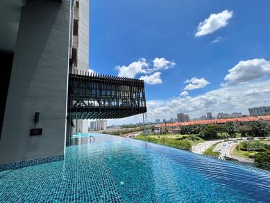 Service Residence For Sale in Lumi Tropicana