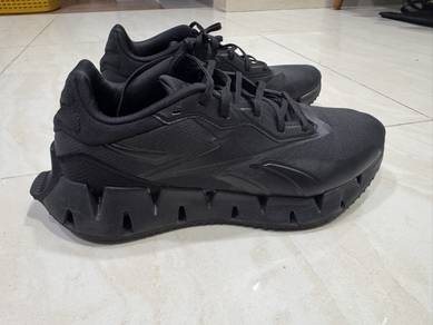 Reebok show for sale