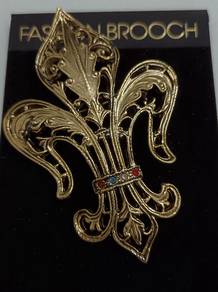 Brooch, Earrings and Rings