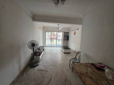 Apartment For Sale in Vista Lavender