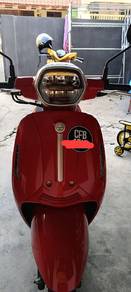 Benelli Panarea 125