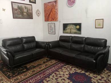Naufal perabut terpakai sofa 