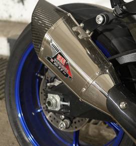 r11 sq slip on