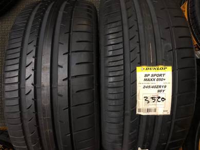 NEW TYRE 245-40-19 Dunlop Maxx050+ (3520y) 2pcs