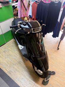 Suzuki V100