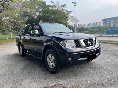 Nissan Navara LE in Sungai Besi, KUL
