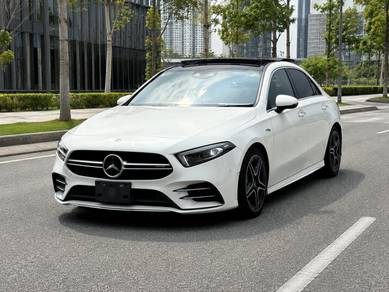 Mercedes Benz A35 35 AMG 4 MATIC in Puchong, SGR