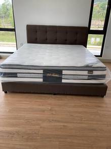King Size Divan Bed Frame and Head Board for Sale.