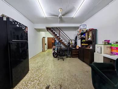2-storey Terraced House For Sale in Gombak,SGR