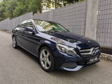 Mercedes Benz C200 200 AVANTGARDE (CKD) in Georgetown, PNG