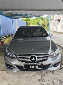 Mercedes Benz E200 200 CGI in Bangi, SGR