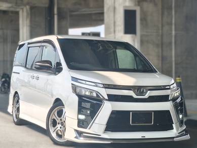 2015 Toyota Voxy ZS GS
