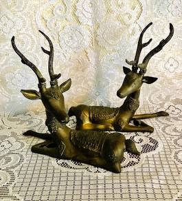 Antique Brass Sitting Deer Sculpture (PAIR)
