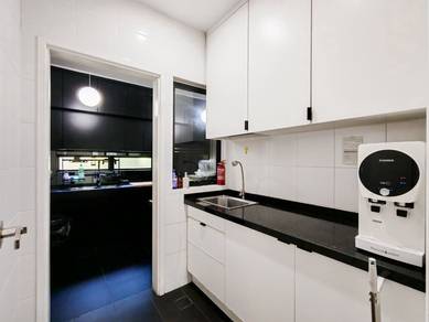 Bungalow House For Sale in Sungai Buloh,SGR
