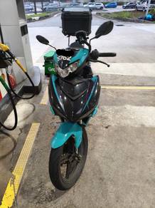 Yamaha Y15ZR
