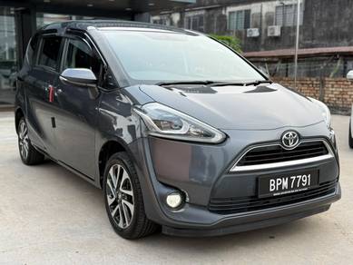 Toyota Sienta V in Segamat, JHR