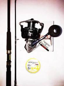 Maguro metal 4000 combo seahawk WAVE rider rod