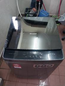 Mesin basuh/washing machine. 