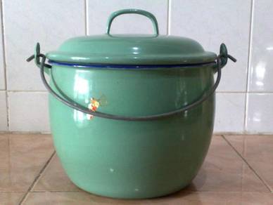 Periuk ayan antique enamel pot