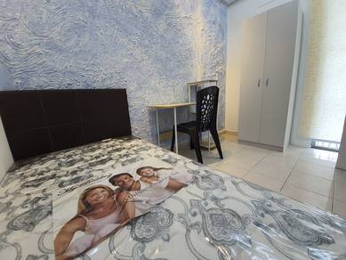 Room in Shah Alam, SGR