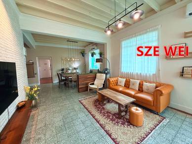 Semi-Detached House For Sale in Tanjung Bungah,PNG