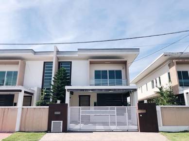 Semi-Detached House For Sale in Ipoh,PRK
