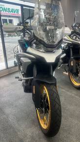 CFMOTO 700MT