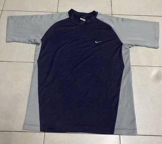 vintage Nike Dri-FIT short-sleeve athletic shirt
