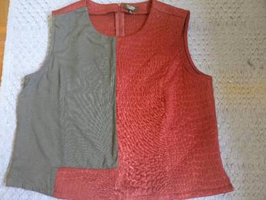 Two colours lady top