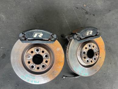 Volkswagen mk7 golf r brake disc