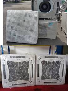 Daikin ceiling cassatte aircond V197