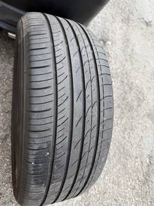 215/55/17 Toyo 1pcs