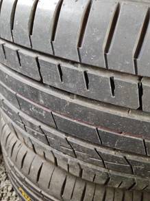 2nd Tyre 295 35 21 Accelera thn 2020 bunga 90%