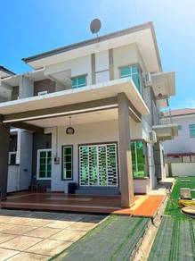 Semi-Detached House For Sale in Cabang Tiga,TRG