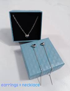 Love shape earrings and necklace