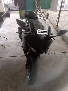 Yamaha R15