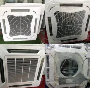 Daikin ceiling cassatte aircond V260