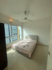 Apartment For Rent in Central Garden