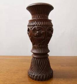 Pasu kayu antique ornate wooden vase