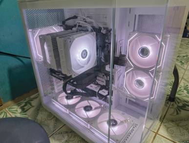 White PC Gaming 