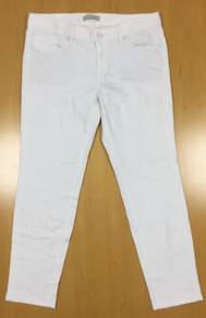 Uniqlo Ladies Stretchable Slim Fit White Jeans #BE