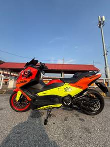 Yamaha TMAX