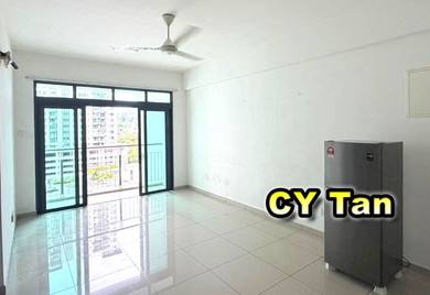 Condominium For Rent in The Promenade