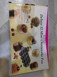 deluxe 12 mini cheese cake pan