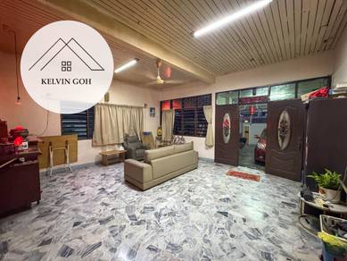Semi-Detached House For Sale in Jelutong,PNG