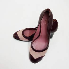 Marc Jacobs two tone pump