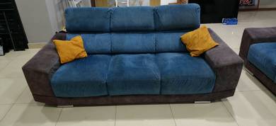 2+3 sofa sets.. velvet cloth very soft.