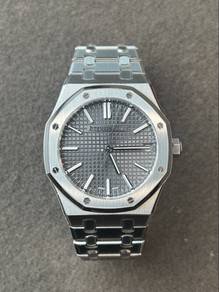 Audemars Piguet Royal Oak 15510st Grey 2025 - Full