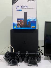 PS4 slim 1TB (used)