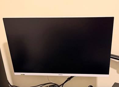 MSI MAG 274QRFW X32 320Hz gaming monitor